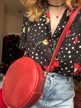 Portland Leather Large Circle Crossbody purse (Ruby)